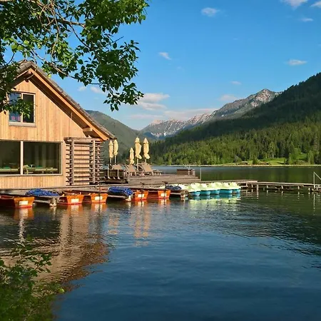 Strandhotel am Weissensee-2