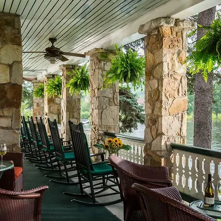 Lake Pointe Inn-3