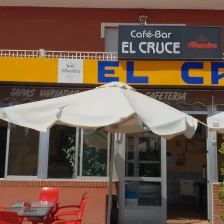 Hostal Restaurante el cruce-2