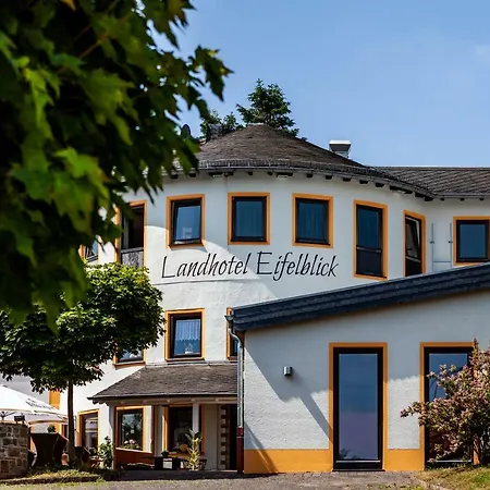 Landhotel Eifelblick-2