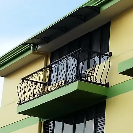 Hotel La Guaria Inn & Suites-2