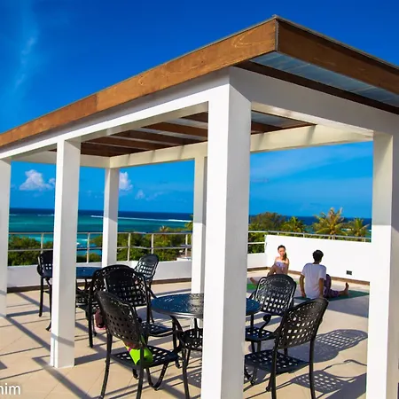 Triton Beach Hotel & Spa-3