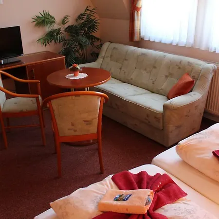 Pension Zur Grünen Eiche-3