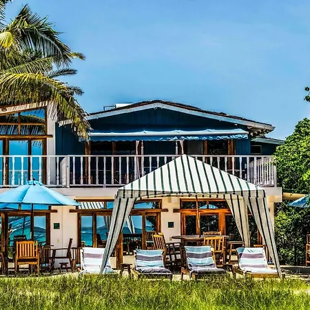 The Isabela Beach House-2