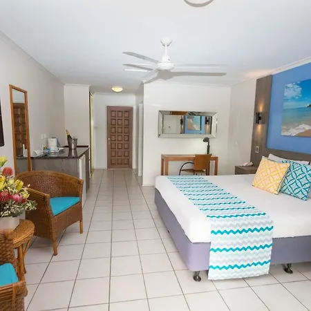 Turtle Cove Beach Resort - Respectful Adults Only - Byo Food & Beverage Resort-2