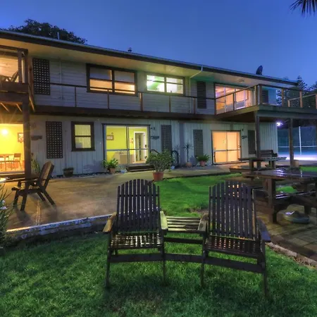 Hideaway Retreat-3