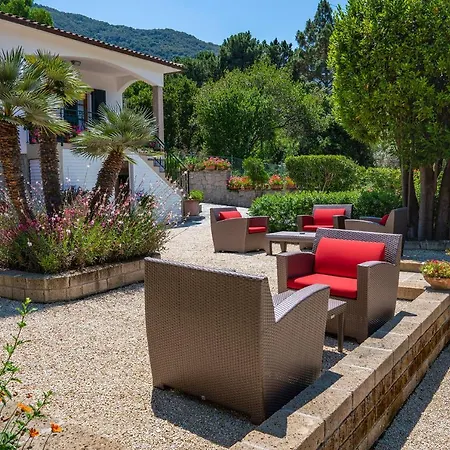 Boutique Hotel Ilio-3