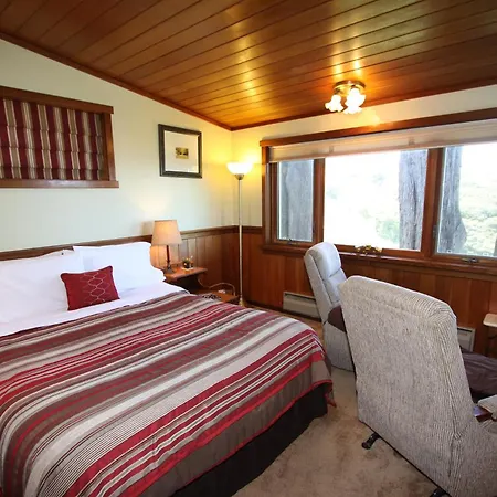Elk Cove Inn & Spa-3