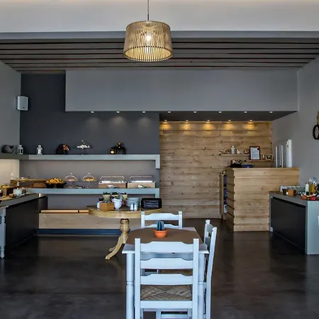 Porto Raphael Residences & Suites-3