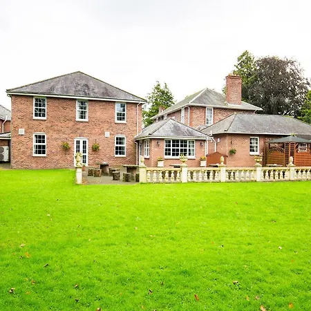The Gables Hotel-3