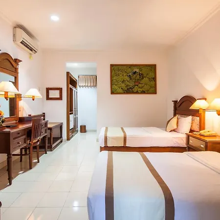 Beach Front Hotel Sanur-3