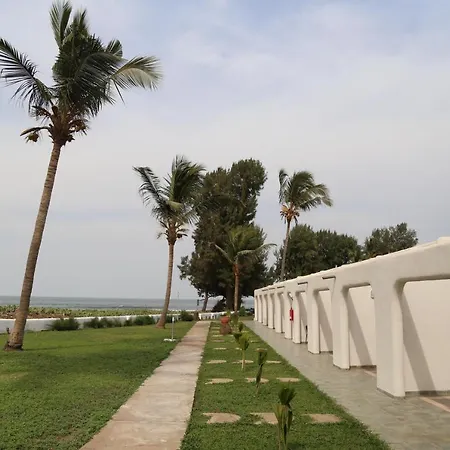 Sunbeach Hotel & Resort-3