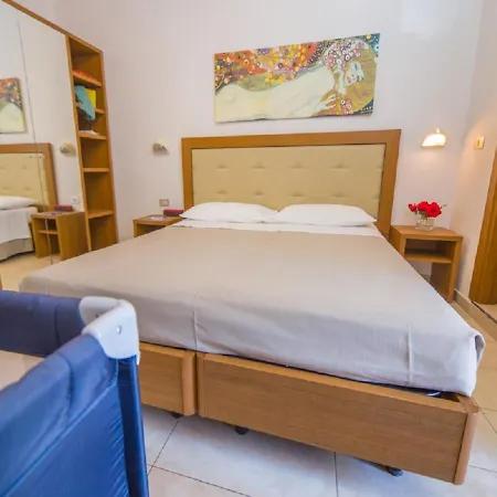 Mediterraneo Hotel&Suites-2