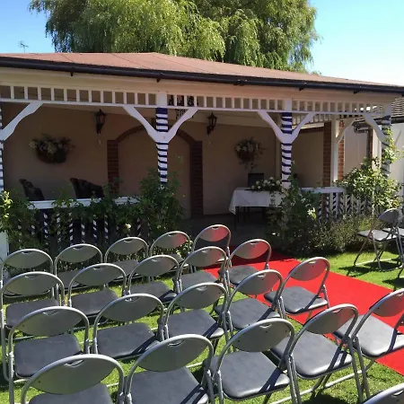 Beachlands Hotel-2