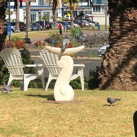 Half Moon Bay Motel-2