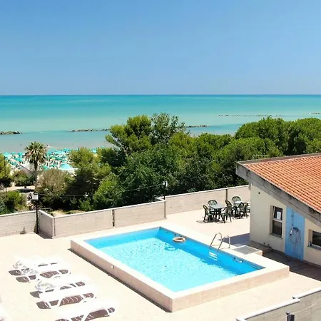 Hotel Nel Pineto-3