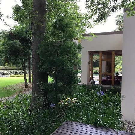 Lily Pond Country Lodge-2