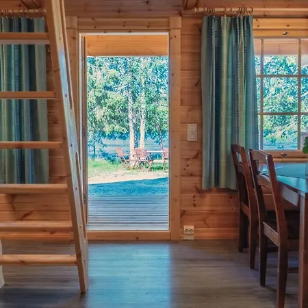 Harriniva Adventure Resort Cabins-3
