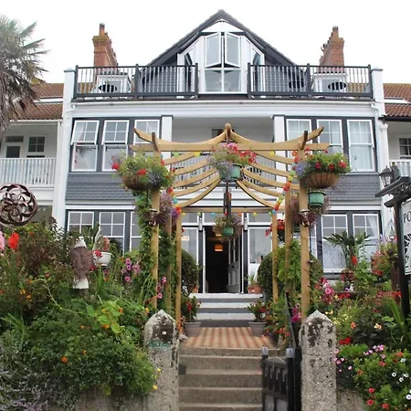 Poltair Guest House-2