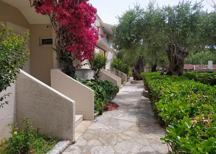 Hotel Mikros Paradisos Sívota