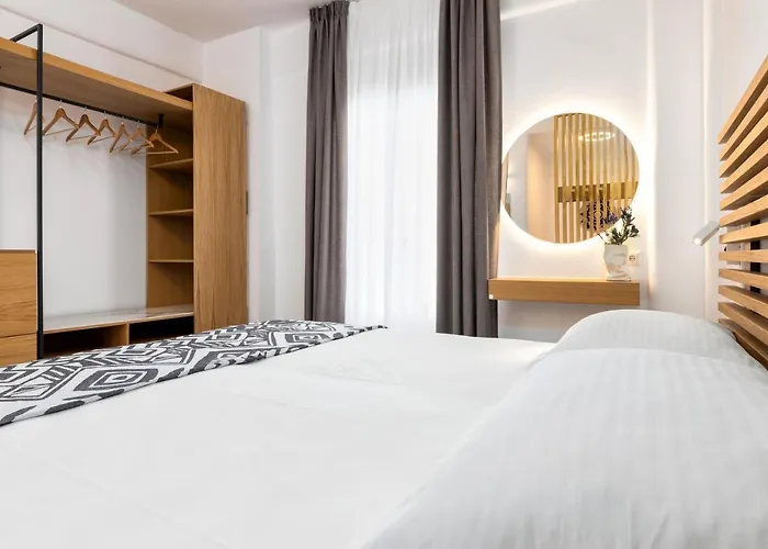 Golden Beach Hotel Chrisi Akti 