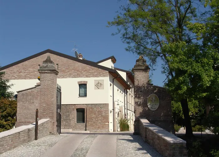 Corte Della Rocca Bassa