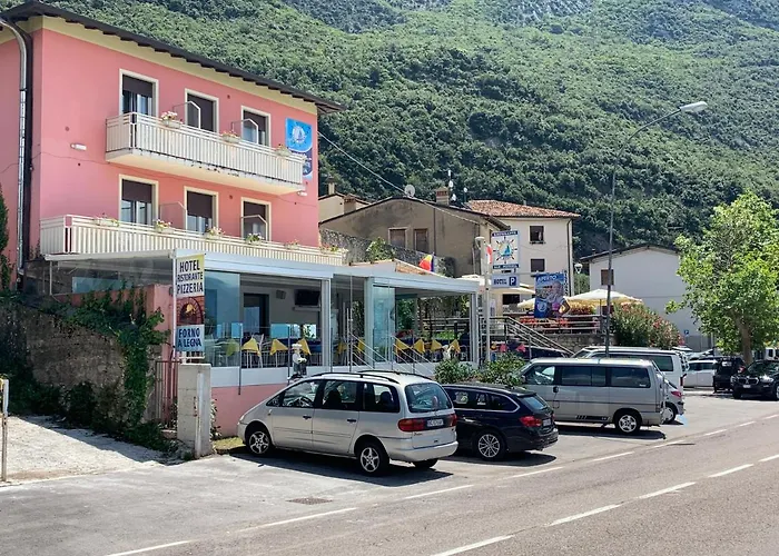 Hotel Vela Azzurra Navene