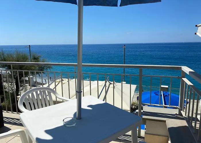 Hotel Caravella Deiva Marina