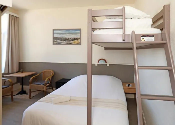 Hotel Cecil De Panne