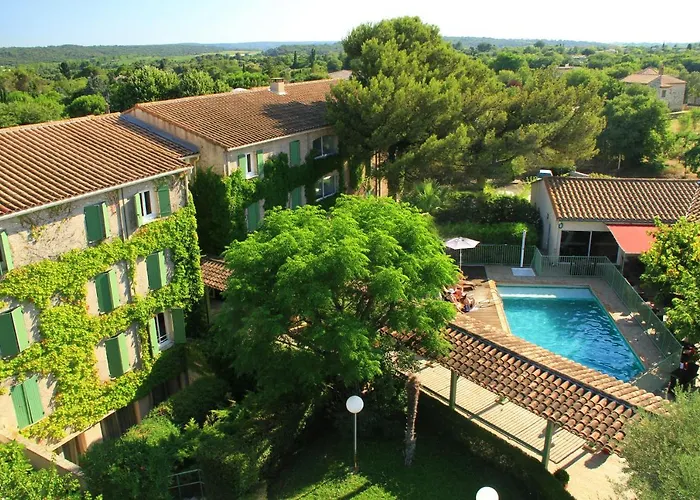 Logis Hotel Restaurant Uzès Pont du Gard