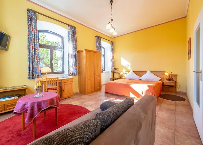 B-Eathouse Eventhotel & Gasthof Zur Post Obing