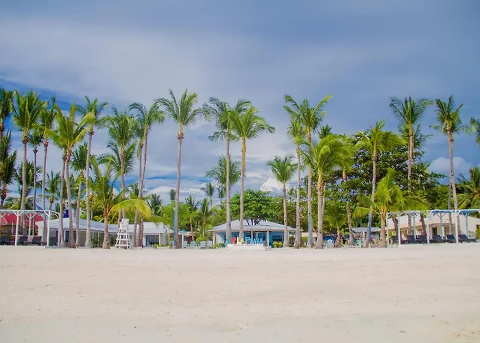 La Playa Estrella Beach