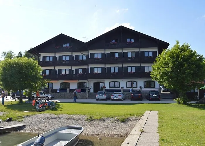 Gästehaus Grünäugl am See