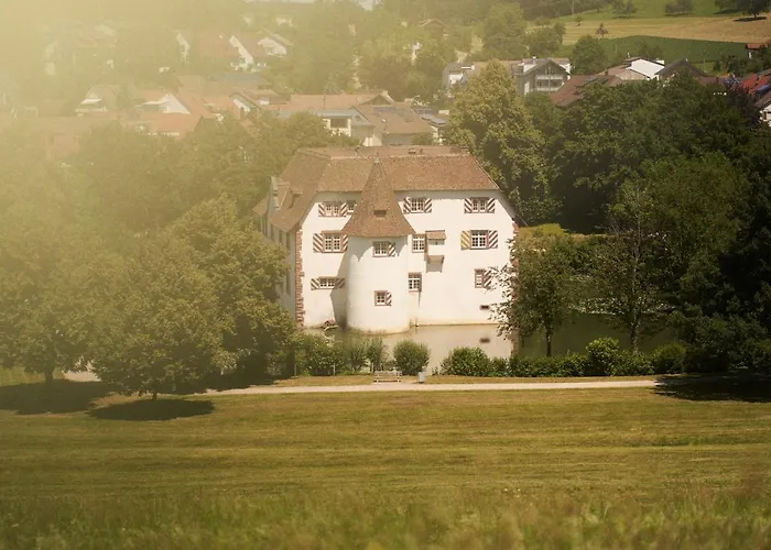 Gästehaus am Wasserschloss&Restaurant Wasserschloss Inzlingen