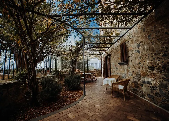 Aparthotel Residenza Golfo Degli Ulivi Caprioli