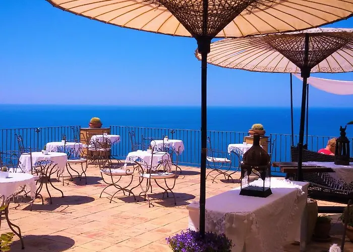 Marulivo Hotel