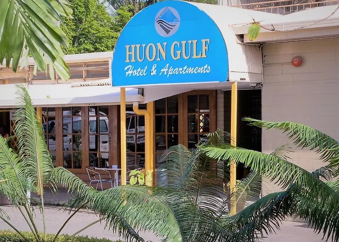 Huon Gulf Hotel