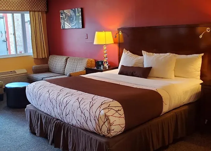 Olympic Inn & Suites