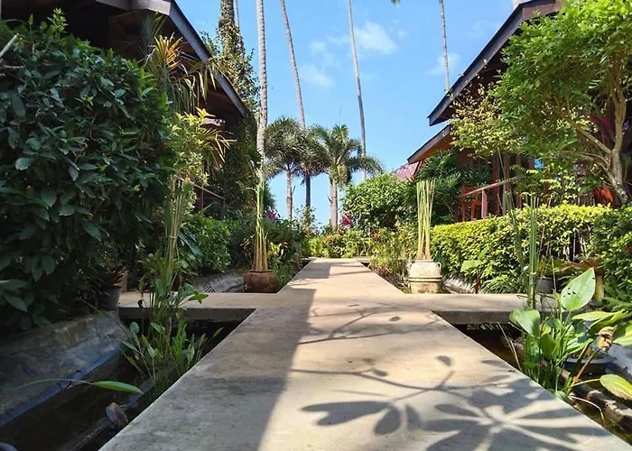 Lipa Bay Resort Lipa Noi