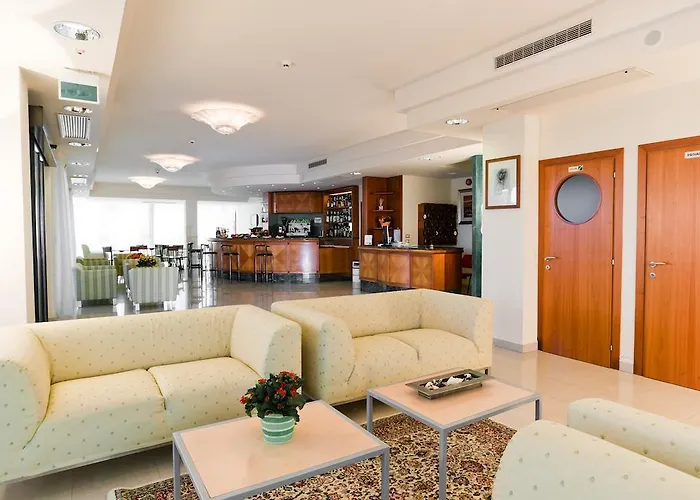 Hotel Globus Cesenatico
