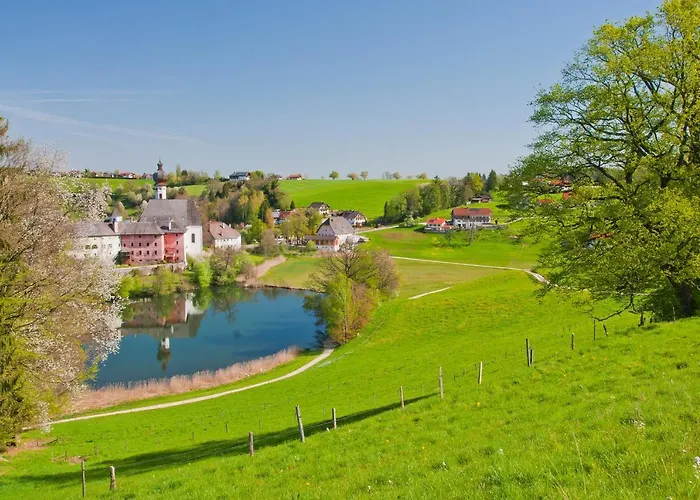 Klosterwirt Höglwörth Anger