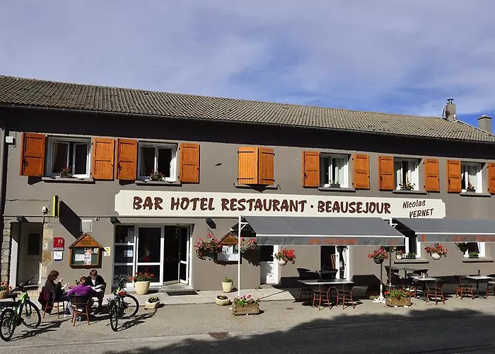 Logis Hôtel Beauséjour