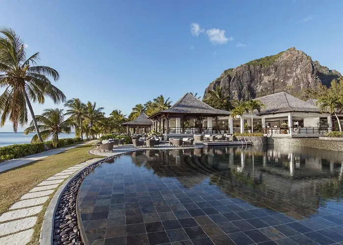 Lux* Le Morne Resort