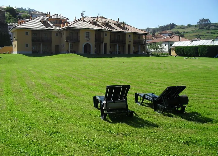 Hotel Apartamentos La Hortona Soto de Luiña