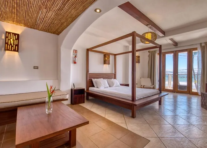 Hotel Alcazar
