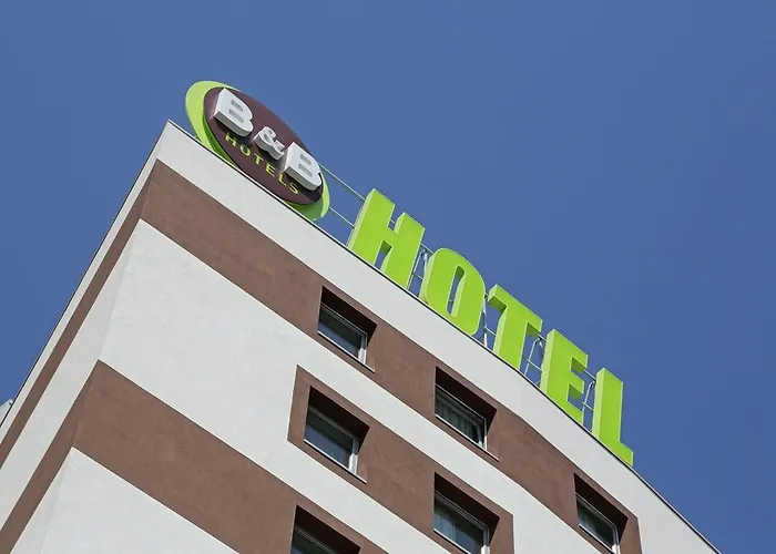 Turin Beach hotels