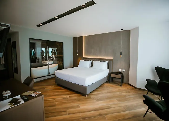 Klajdi Resort & Spa Golem 