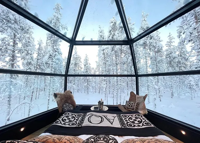 Aurora Queen Resort Igloos