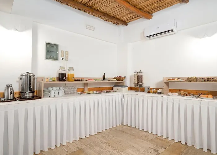 Adonis Hotel Agia Galini