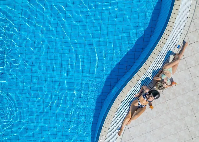 Grand Hotel Holiday Resort Hersónissos